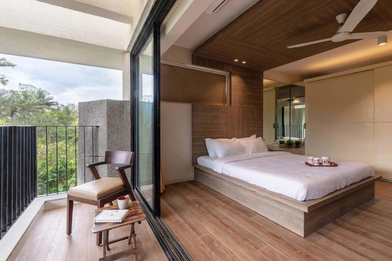Villa Foresta By Stayvista With Modern Decor, Swimming Pool & Expansive Lawn For A Perfect Escape Lonavla Exterior foto