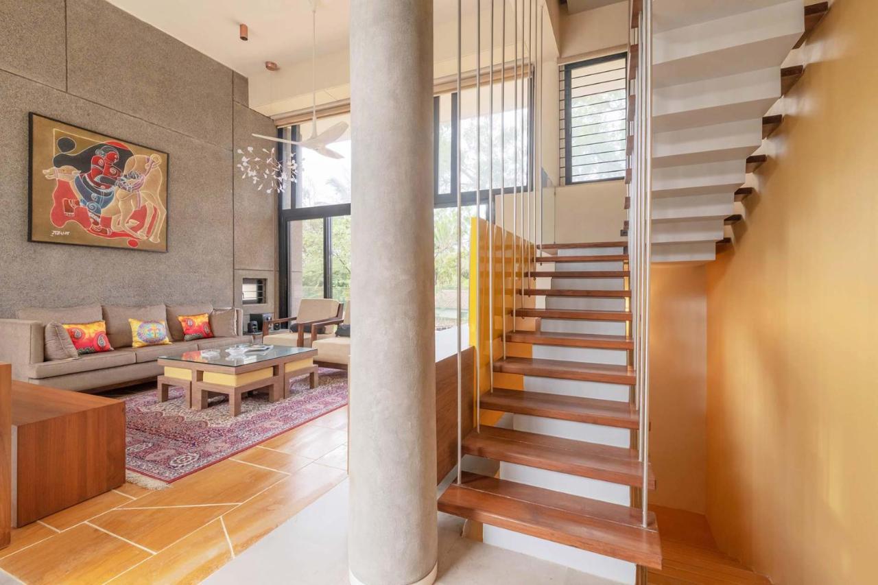 Villa Foresta By Stayvista With Modern Decor, Swimming Pool & Expansive Lawn For A Perfect Escape Lonavla Exterior foto