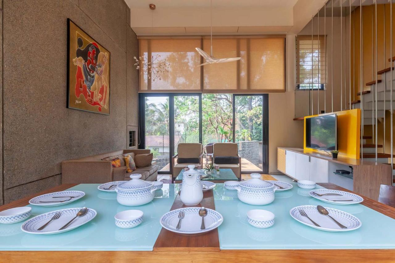 Villa Foresta By Stayvista With Modern Decor, Swimming Pool & Expansive Lawn For A Perfect Escape Lonavla Exterior foto