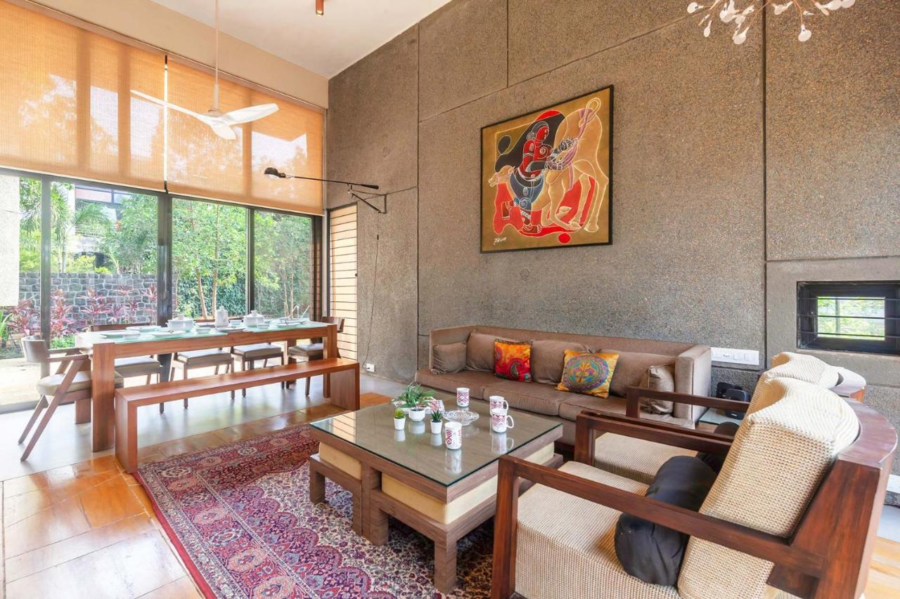 Villa Foresta By Stayvista With Modern Decor, Swimming Pool & Expansive Lawn For A Perfect Escape Lonavla Exterior foto