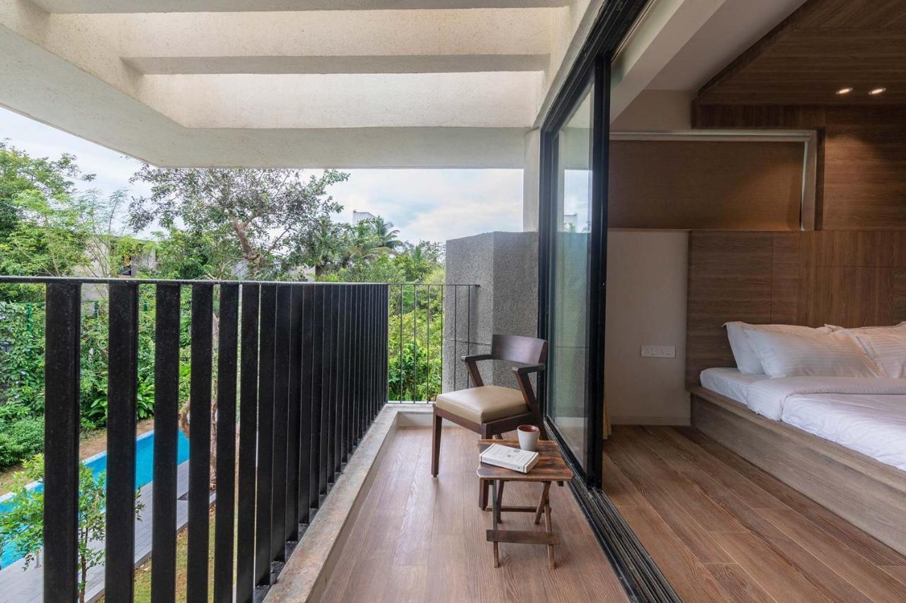 Villa Foresta By Stayvista With Modern Decor, Swimming Pool & Expansive Lawn For A Perfect Escape Lonavla Exterior foto
